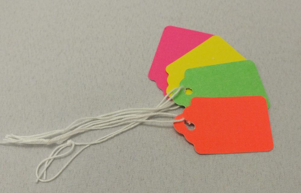 ASSORTED FLUORESCENT TAGS