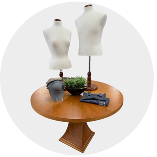 Round Display Tables