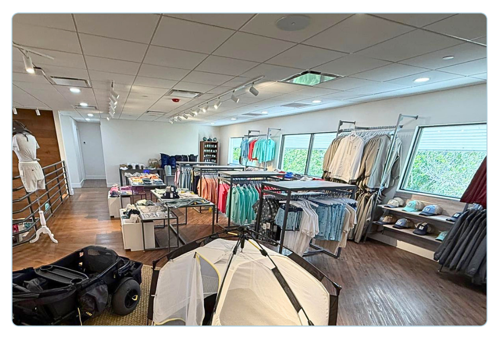 South Seas Outfitters Photo 10