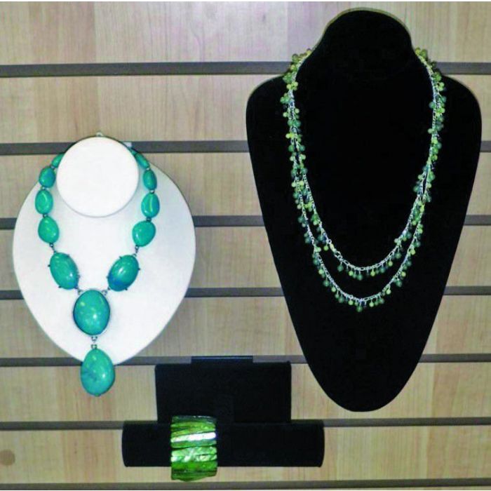 Slatwall T Bar Black Velvet